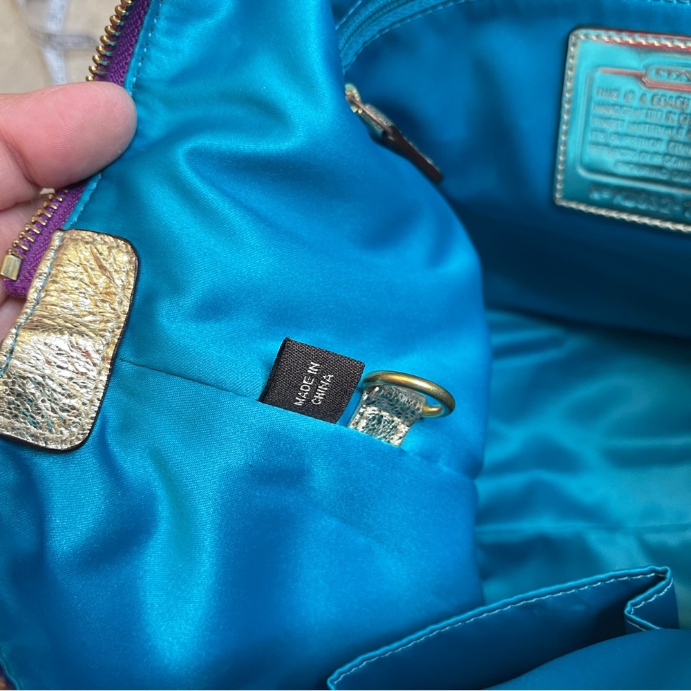 Coach Poppy Glam Graffiti Y2K Gold Metallic Multicolor Zip Tote Bag - Picture 12 of 17